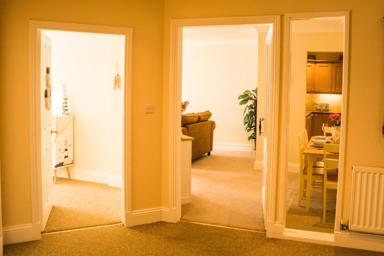 Stunning 3 Double Bedroom Apartment - *Town Centre / Near Beach* Berwick Upon Tweed Bagian luar foto